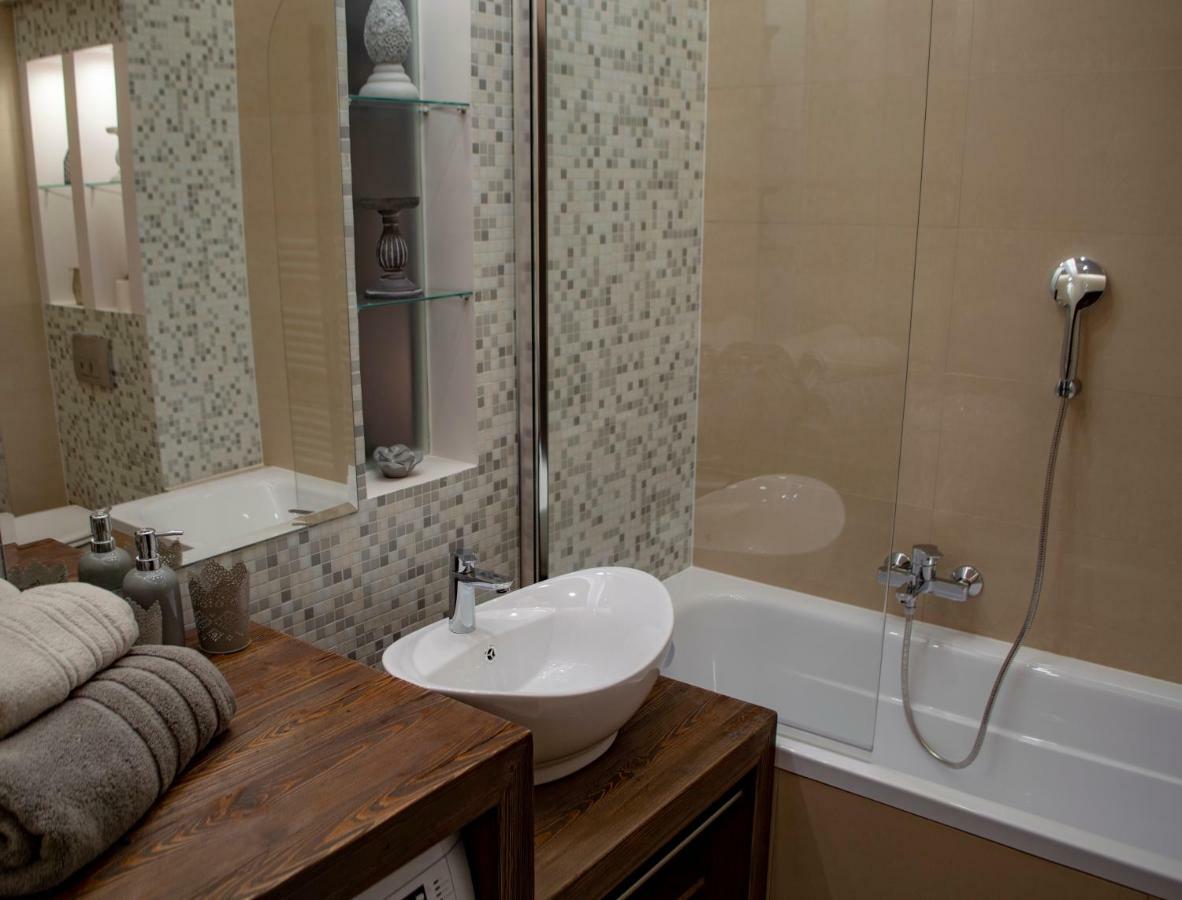 Orient Suite Sárvár Extérieur photo